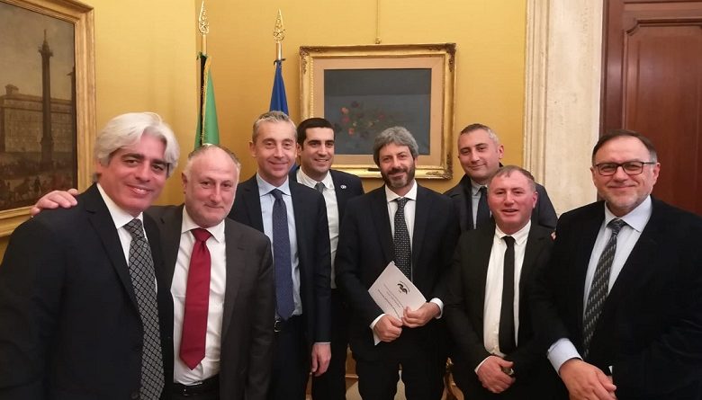 pompeo upi camera deputati roberto fico il corriere della provincia