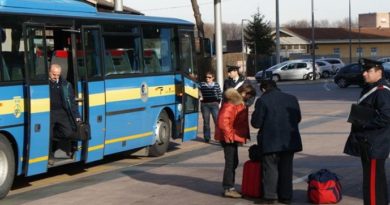 pullman studenti controllo carabinieri il corriere della provincia
