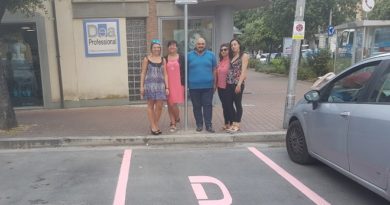 parcheggio rosa stazione iniziativa donne il corriere della provincia
