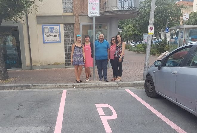 parcheggio rosa stazione iniziativa donne il corriere della provincia