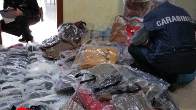 sequestro capi contraffatti il corriere della provincia