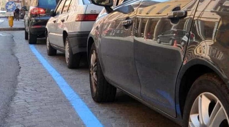 strisce blu parcheggi il corriere della provincia