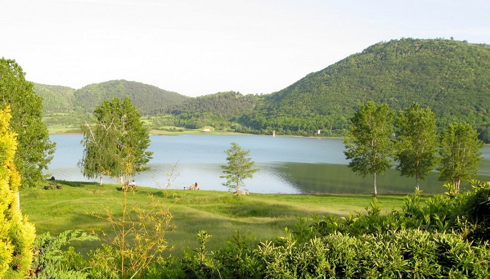 lago canterno