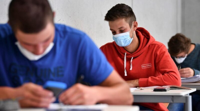 studenti mascherina