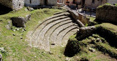 teatro romano ferentino