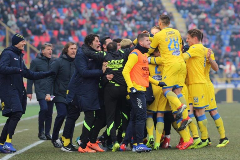 Bologna-Frosinone 0-4, i giallazzurri strapazzano i felsinei