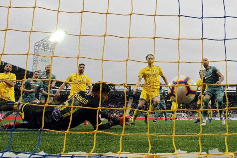 Frosinone, almeno sette punti nelle prossime tre. Impresa difficile, ma… necessaria
