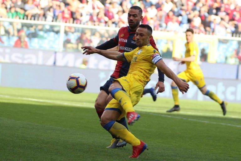 Genoa-Frosinone 0-0, buon punto per i gialllazzurri