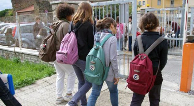 attualità scuola cultura politica ambiente qualità dell'aria emissioni in atmosfera atmosfera inquinamento amministrazione Ottaviani Ciociaria Frosinone studenti settimana corta iniziative programmazione scolastica 2019/2020 Nicola Ottaviani territorio comunale salute pubblica settembre 2019 benefici livelli di PM10 areazione atmosferica incontro colonnine monitoraggio impianti di riscaldamento caldaie impianti termici polveri sottili servizio di verifica progetto “Calore pulito” controlli risanamento risultati Valentina Sementilli Antonio Loreto Valeria Saiardi servizio di trasporto pubblico Cotral salute dei cittadini Conservatorio di musica “Refice”