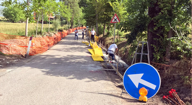 attualità Frosinone Ciociaria strade lavori in corso Villa Santa Lucia lavori su strada Ampliamento della carreggiata regimentazione delle acque piovane interventi Provincia di Frosinone strada SP 181 località Piumarola Antonio Pompeo Amministrazione provinciale sicurezza stradale qualità della circolazione