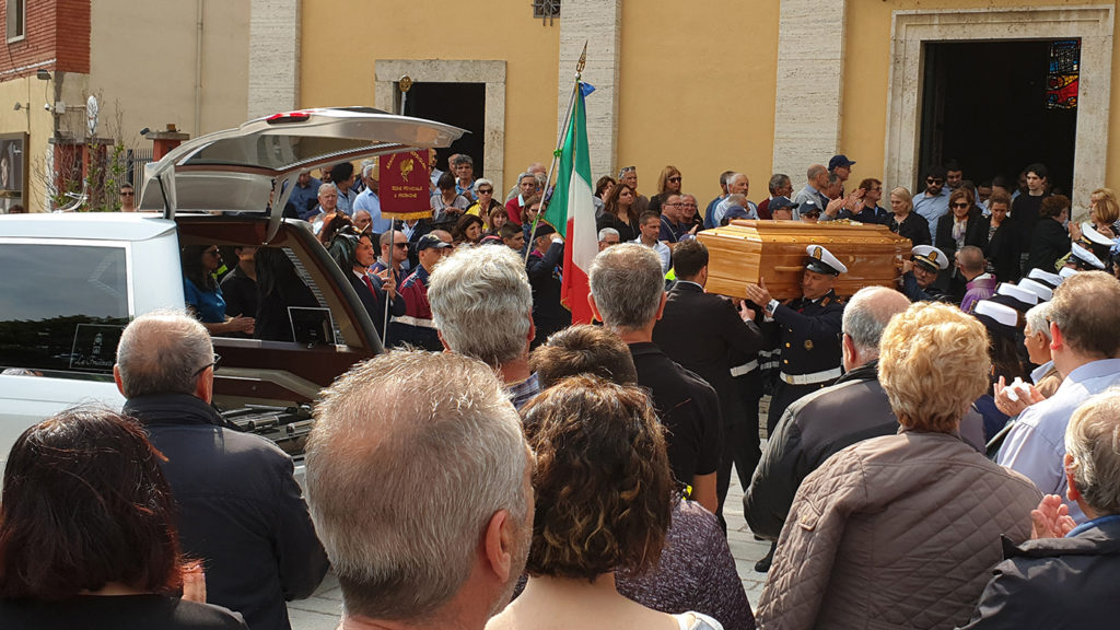 polizia locale municipale vigili inspettore superiore giuseppe diana peppe funerale morte frosinone ciociaria