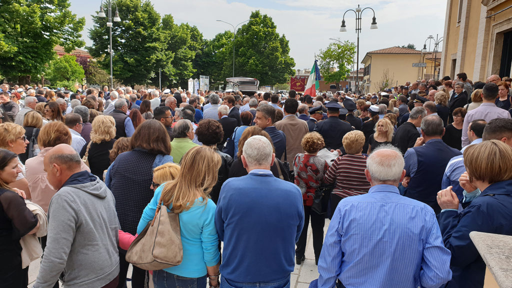 polizia locale municipale vigili inspettore superiore giuseppe diana peppe funerale morte frosinone ciociaria