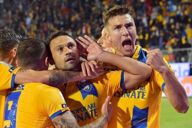 Frosinone-Livorno 1-0, decide Ciano dal dischetto
