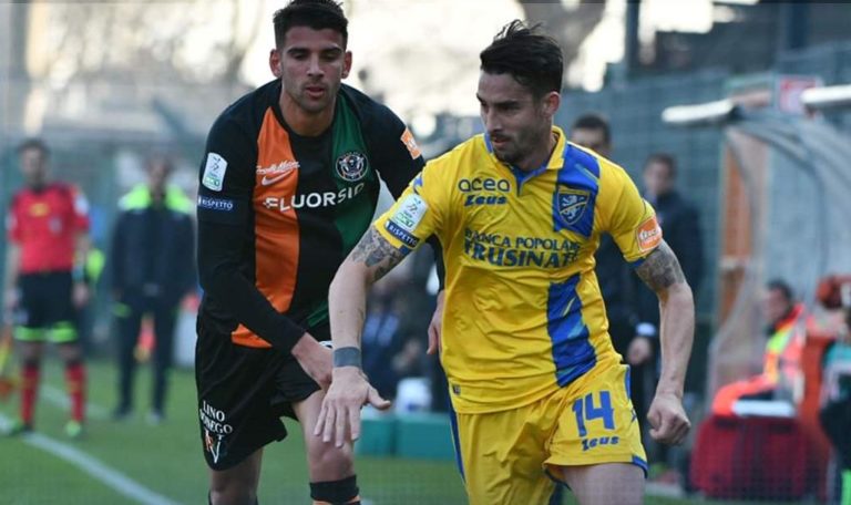 Venezia-Frosinone 0-1, i ciociari agganciano il secondo posto. Cronaca e pagelle