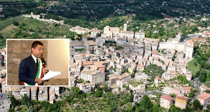 Anagni, stretta sulla ‘movida maleducata’: pugno duro di Natalia