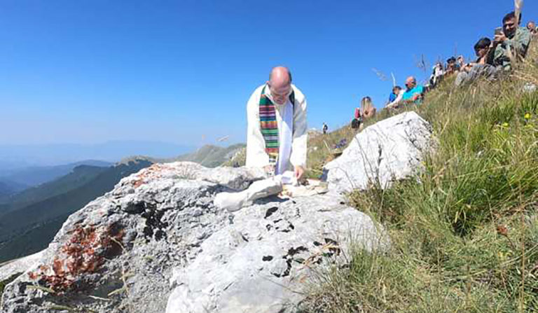 Lassù a Pizzo Deta Dio è più vicino