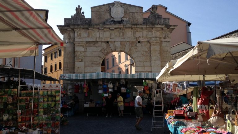 Anagni – Il mercato all’Osteria della Fontana si terrà il 13 e il 27 dicembre