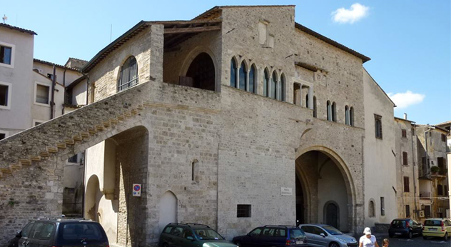 Anagni – L’Amministrazione ottiene 10.980 euro per il progetto “Le luci di Dante Alighieri”