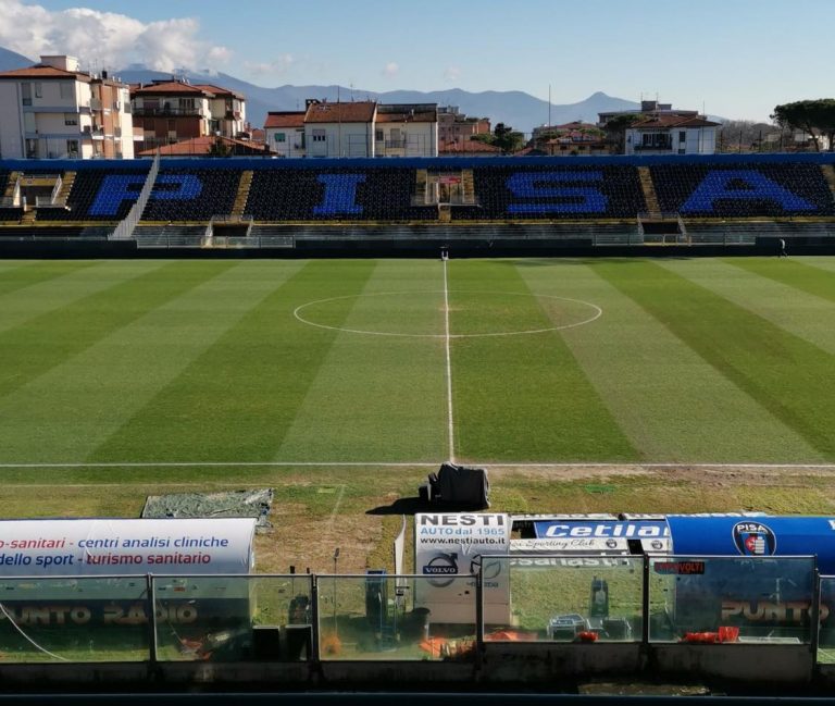 Serie B – Portieri grandi protagonisti: è 0-0 tra Pisa e Frosinone