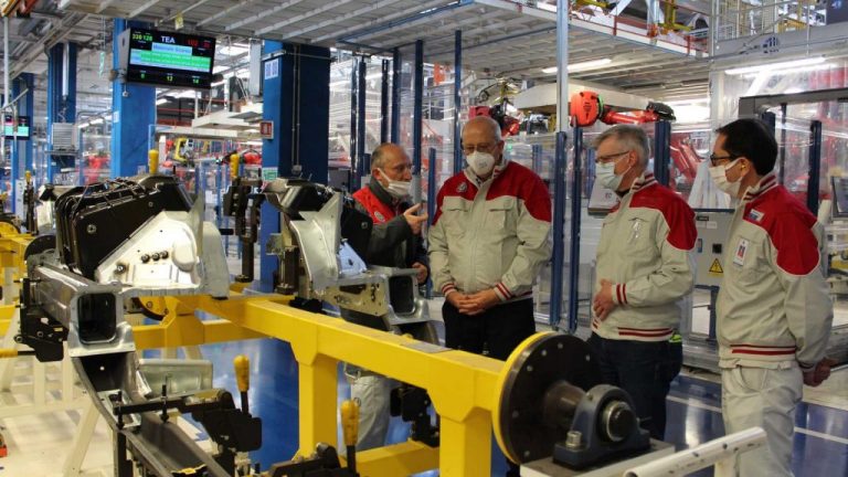 Cassino – Lo Chief Executive Officer di Alfa Romeo in visita alla concessionaria Eco-Liri