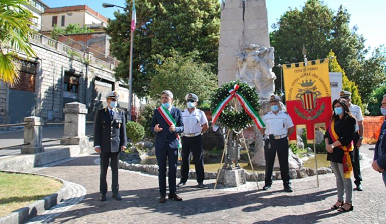 Veroli – Deposta una corona presso il monumento ai caduti