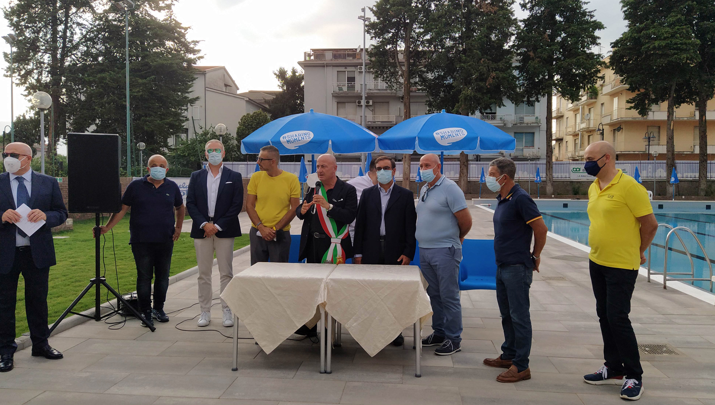 Piscina comunale Frosinone 01