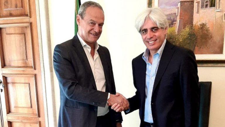 Provincia – Il presidente Antonio Pompeo saluta il rettore uscente dell’Unicas, Giovanni Betta