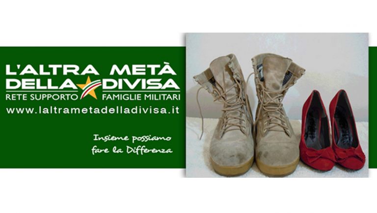 l'altra metà della divisa