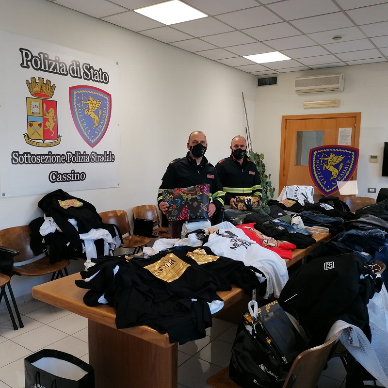 STRADALE 26 NOVEMBRE capi-abbigliamento-rubati-denunciato-per-ricettazione