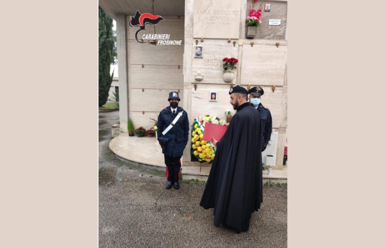 Pontecorvo – Depositata corona commemorativa in ricordo del Tenente Colonnello Cristiano Congiu, deceduto in Afghanistan
