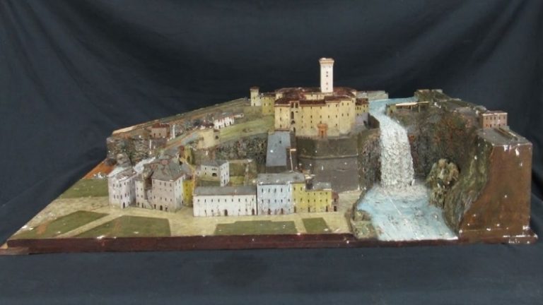 Isola del Liri – In mostra un antico modello del Castello Viscogliosi