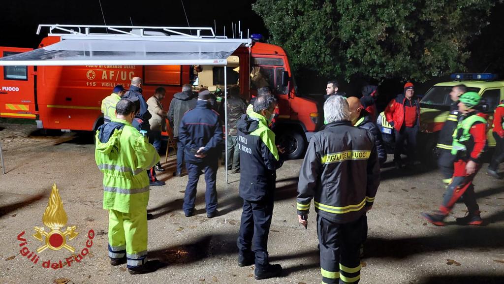 vigili del fuoco acuto