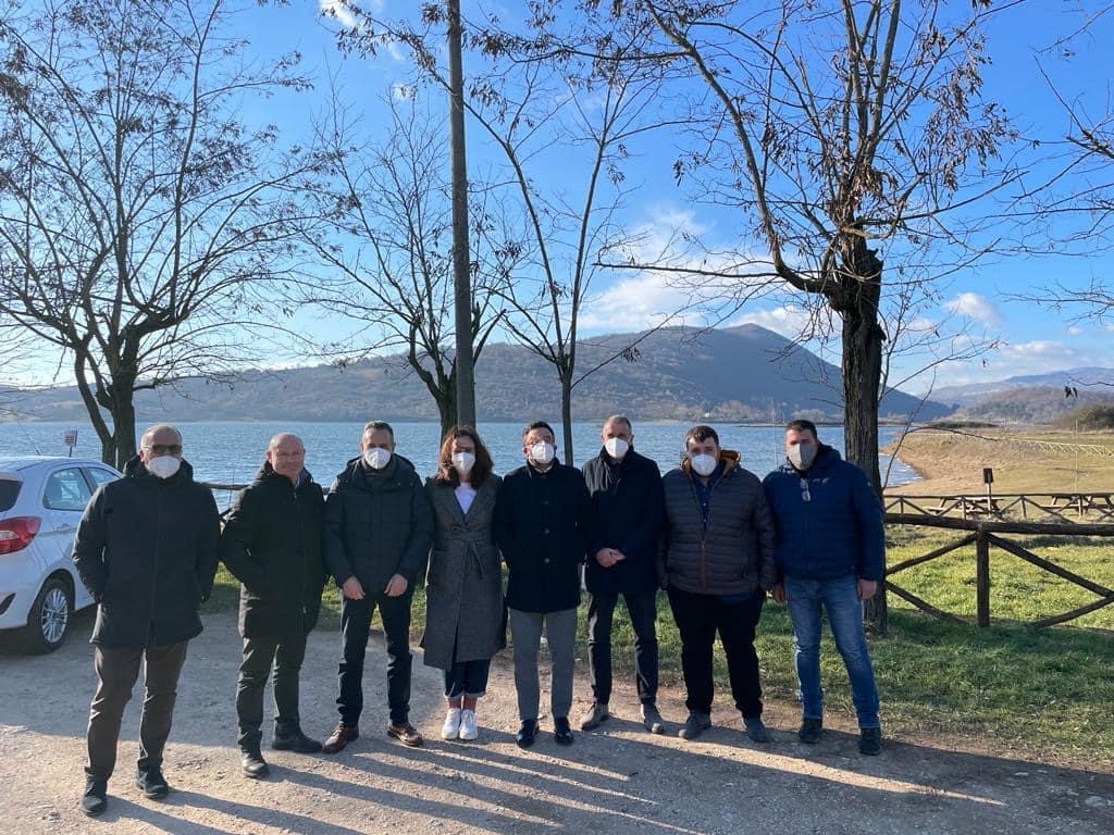 IMG_2449 canterno-lago-pista-ciclabile