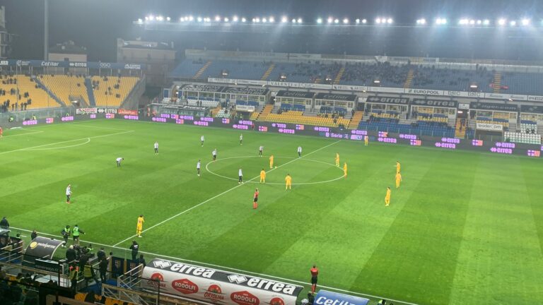 Serie B – Il Frosinone “affetta” il Parma: decide un gran gol di Cicerelli