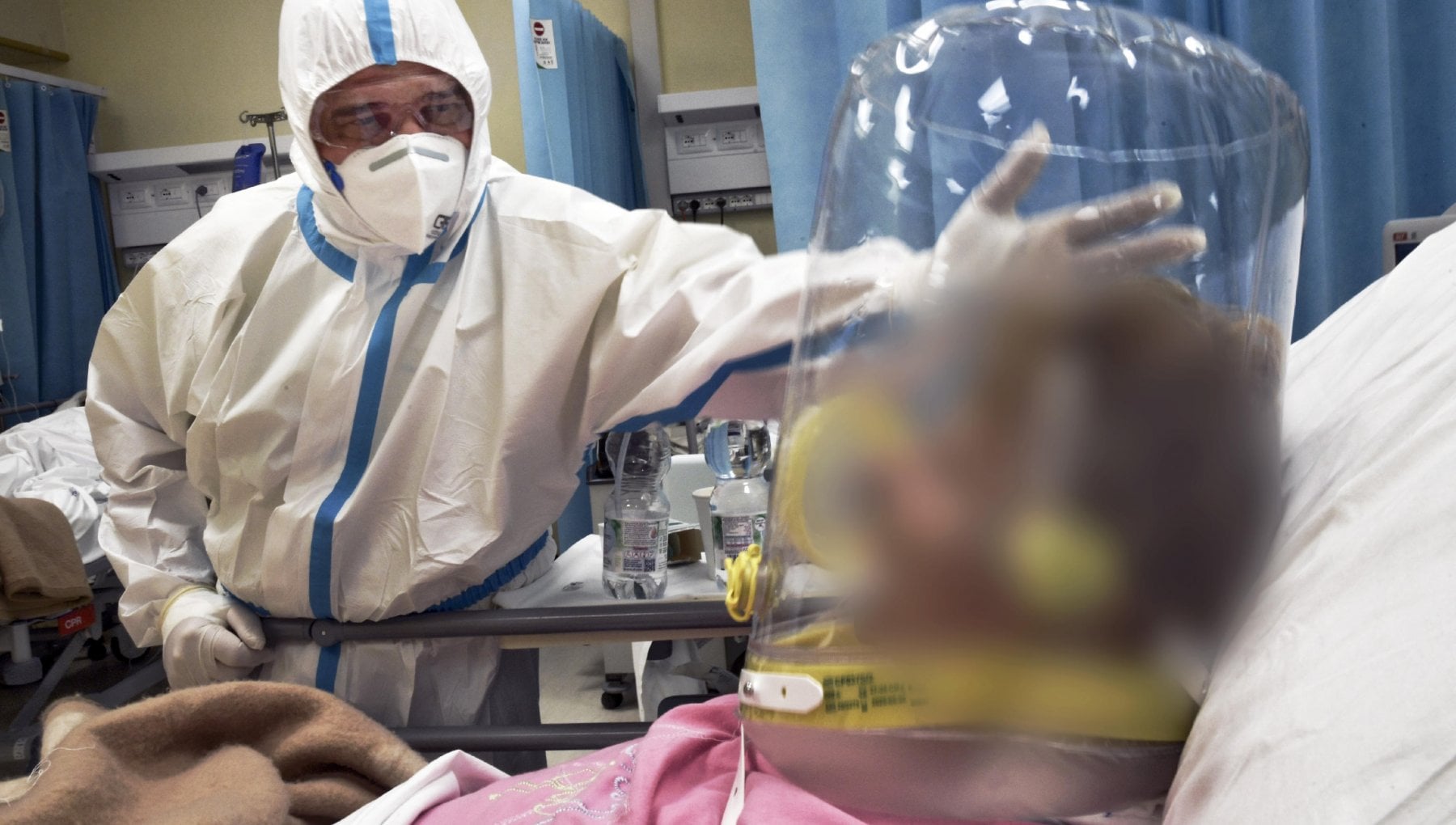 covid casco covid-pandemia-terapia-intensiva