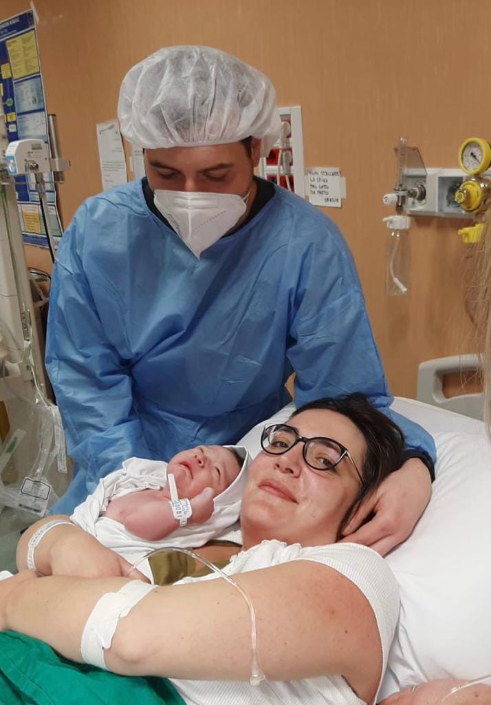 Frosinone – Benvenuto a Giuseppe, è lui il primo bambino nato nel 2022 a Frosinone