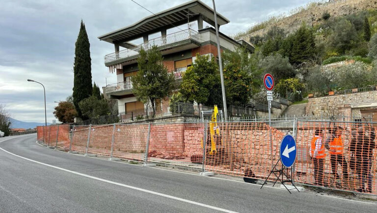 Ferentino – Al via i lavori sulla via Casilina in zona San Nicola: nuovi marciapiedi e pubblica illuminazione per una viabilità più sicura