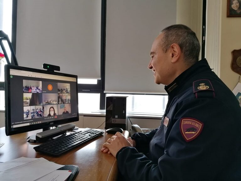 Frosinone – Al via il progetto “PretenDiamo Legalità”  promosso dalla Polizia di Stato in collaborazione con il Ministero dell’Istruzione