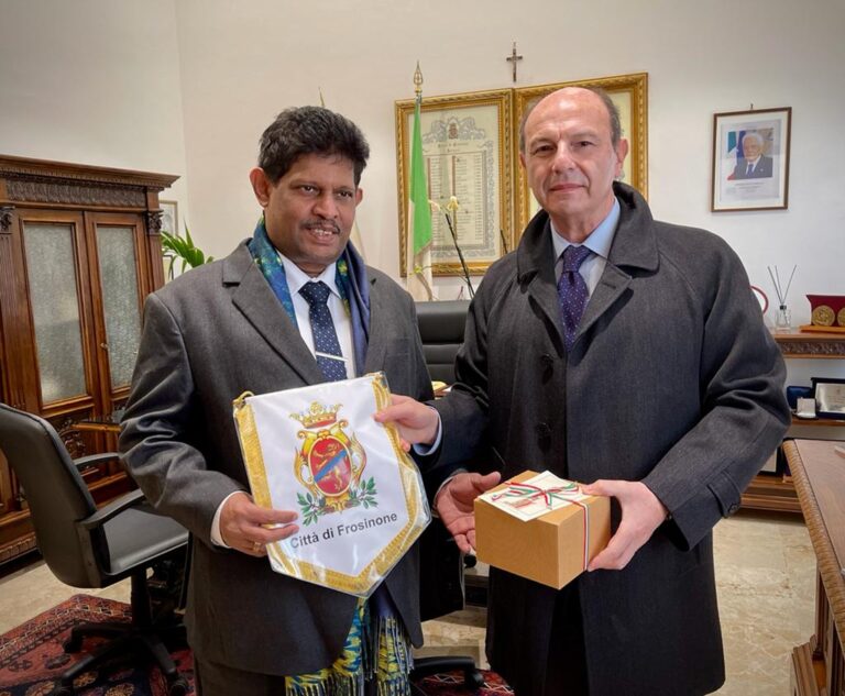 ambasciatore-frosinone-comune-riccardo-mastrangeli