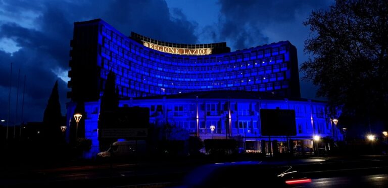 Giornata Mondiale per la consapevolezza dell’autismo: La Regione Lazio si illumina di blu