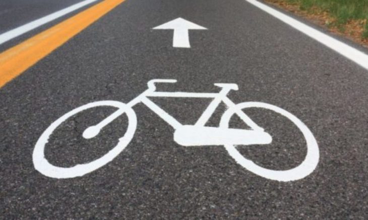 Frosinone – Viale Olimpia: ciclabile e marciapiedi