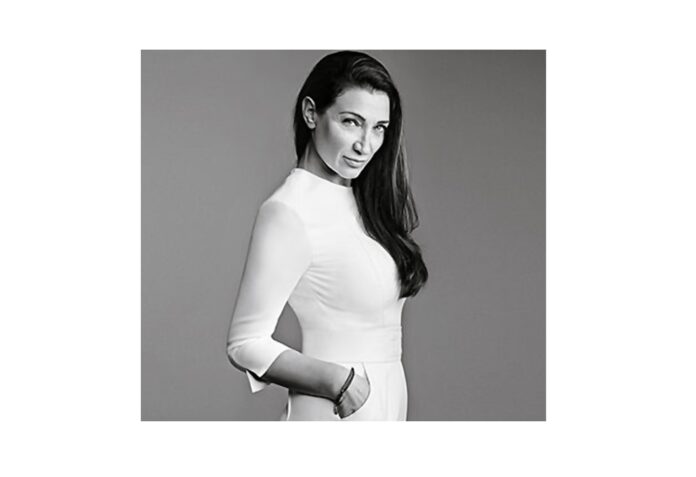 Elisabetta_Franchi Giù le mani da Elisabetta Franchi - Elisabetta Franchi