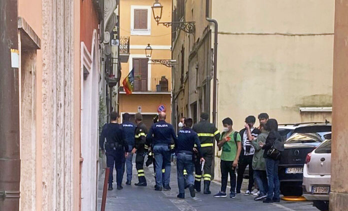 omicidio frosinone centro storico via del plebiscito femminicidio