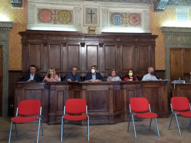 Veroli – In consiglio comunale si accende una polemica tra parte dell’opposizione e sindaco