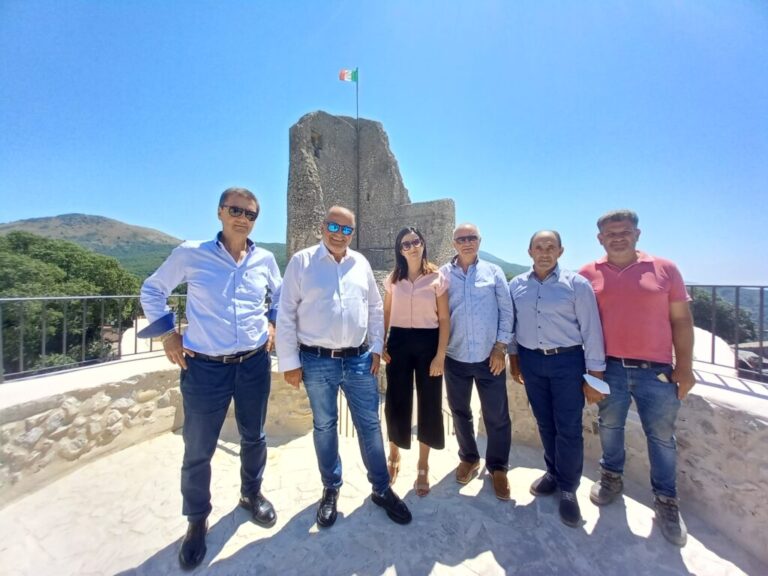 Castelnuovo Parano – Ecco la scuola del marmo: una chance per sviluppo e occupazione