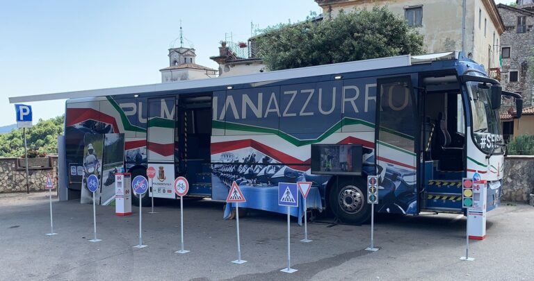 Polizia di Stato, a Guarcino arriva il Pullman Azzurro