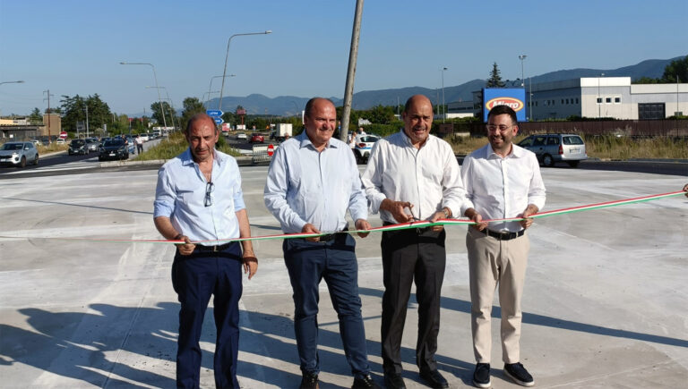 Frosinone – Taglio del nastro alla rotatoria ASI 4