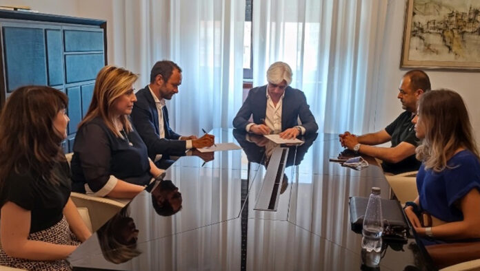 La Provincia firma un accordo di collaborazione con il Cnr 001
