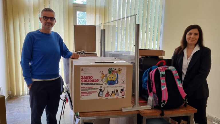 Frosinone, successo per l’iniziativa dello Zaino Solidale