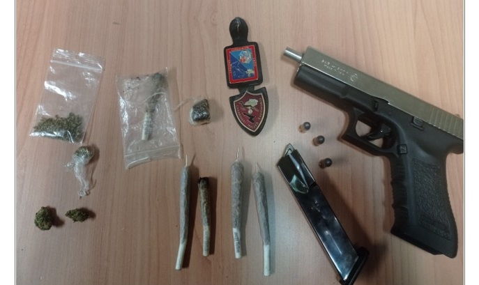 Ferentino – Trovato con droga e una pistola: arrestato